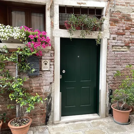 Castello Apartment